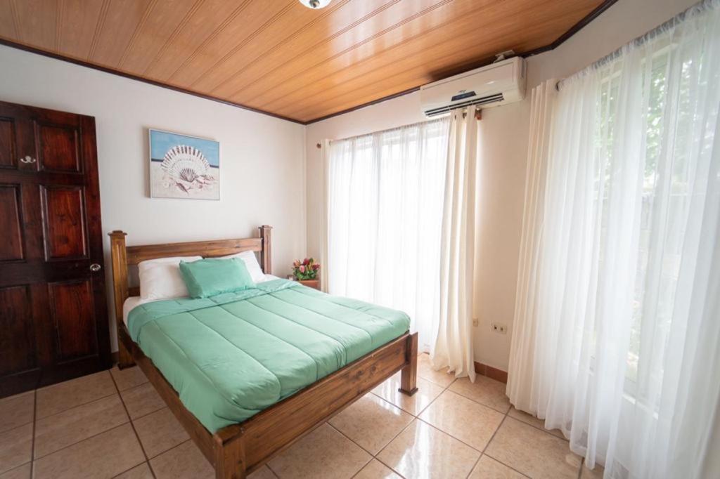 Apartamentos Cristal 奎波斯城 外观 照片