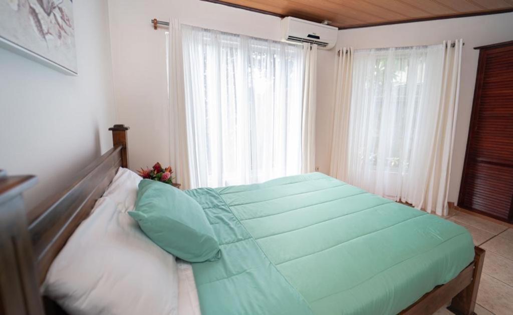 Apartamentos Cristal 奎波斯城 外观 照片