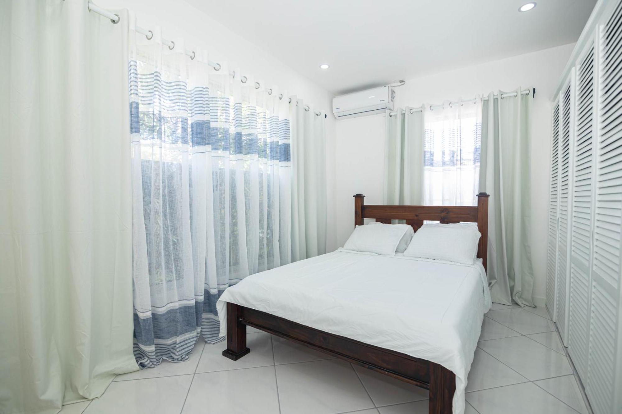 Apartamentos Cristal 奎波斯城 外观 照片