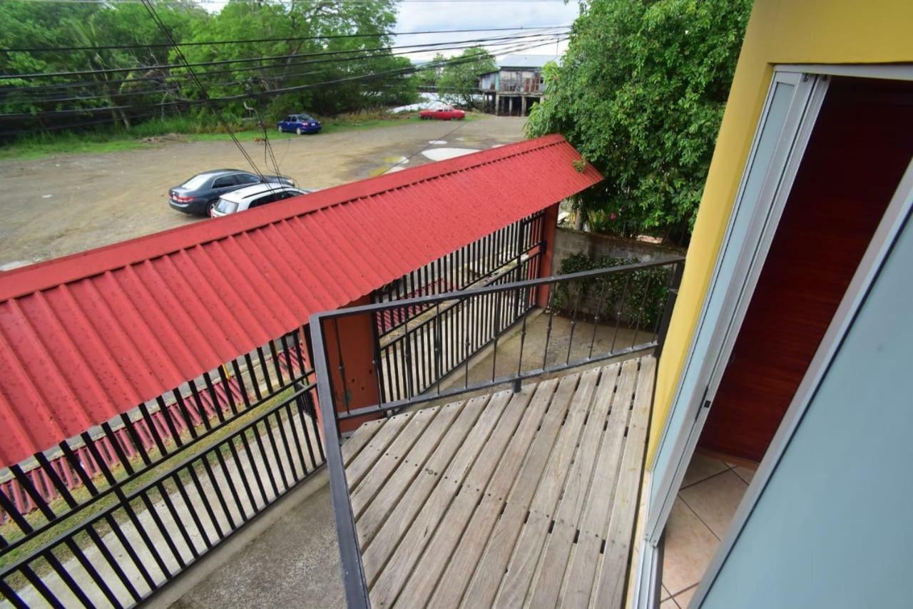 Apartamentos Cristal 奎波斯城 外观 照片